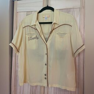 Urban Outfitters Freddie Souvenir Button-Down Top